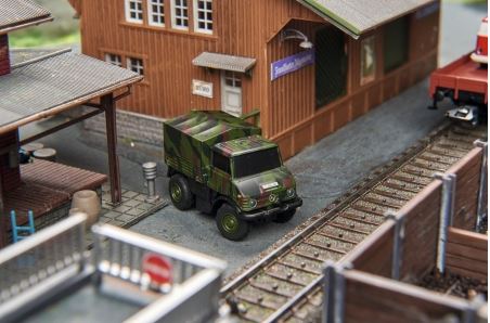 1:87-MB Unimog U406 Bundeswehr 100% RTR