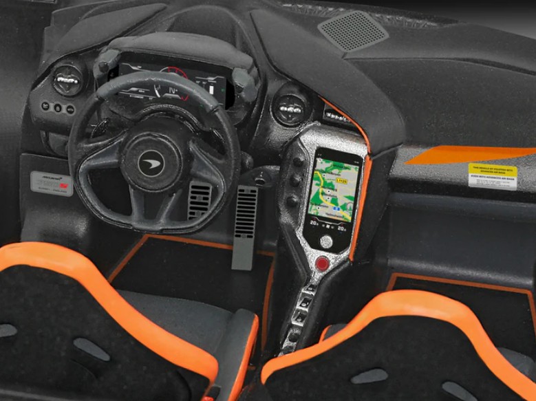 1:24-McLaren 750S