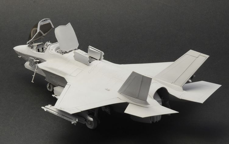 1:48 F-35B Lightning II