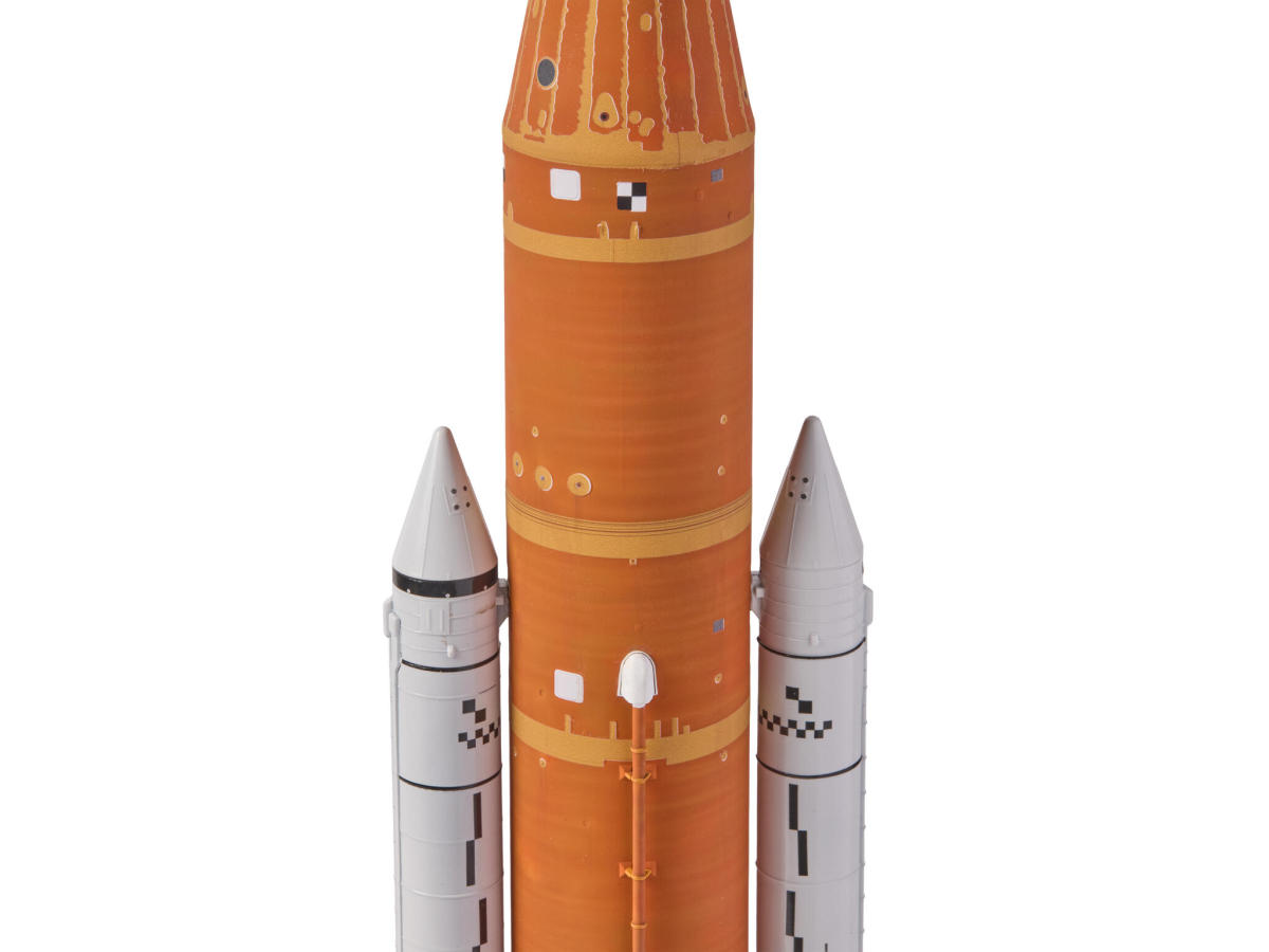 1:144-NASA Artemis Space Launch System